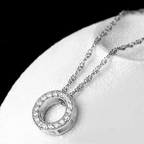 Circle of Inspiration Pendant & Chain - A token of Love and Strength within the Family - Apalipapa