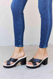 Weeboo Cherish The Moments Contrast Platform Sandals in Black - Apalipapa